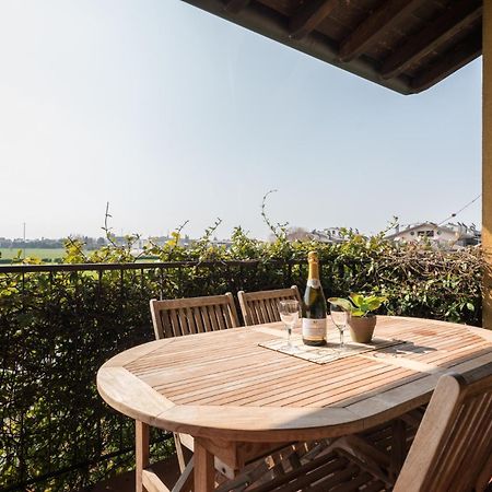 Gardappartamenti - Cascinale With Terrace Desenzano del Garda Luaran gambar